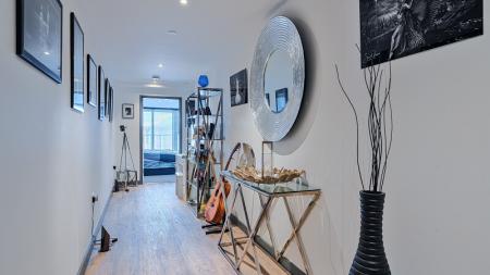 2 bedroom Flat to let in Taw Wharf, Barnstaple, EX31