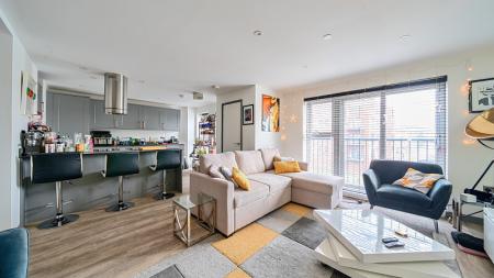 2 bedroom Flat to let in Taw Wharf, Barnstaple, EX31