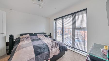 2 bedroom Flat to let in Taw Wharf, Barnstaple, EX31