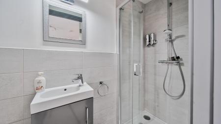 2 bedroom Flat to let in Taw Wharf, Barnstaple, EX31