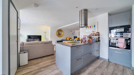 2 bedroom Flat to let in Taw Wharf, Barnstaple, EX31