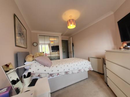 1 bedroom Flat for sale in Port Mill Court Mills Way, Barnstaple, EX31