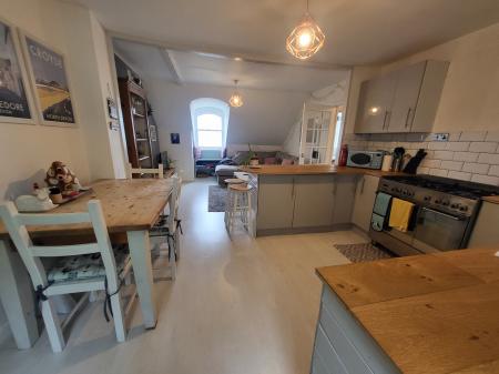 2 bedroom Flat to let in Kipling Terrace, Westward Ho!, EX39