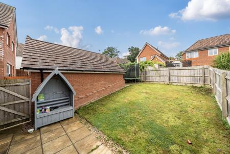3 bedroom Semi-detached house to let in Blackmore Avenue, Bideford, EX39