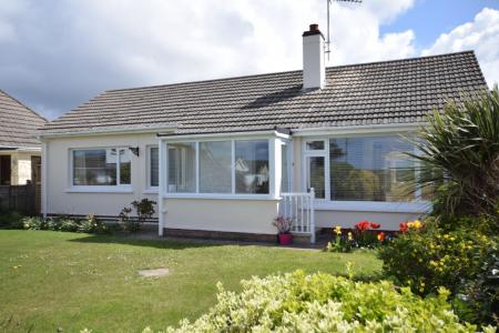 3 bedroom Bungalow to let in Lime Tree Grove, Braunton, EX33