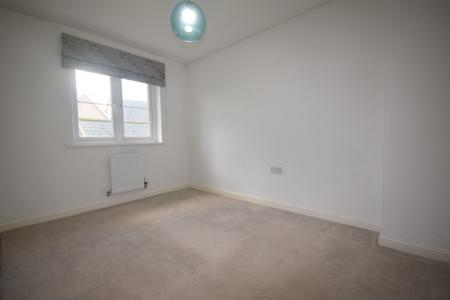 3 bedroom End of terrace house to let in Barracks Road, Fremington, EX31