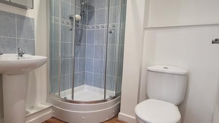 1 bedroom Flat to let in 7 Bridgeland Street, Bideford, EX39