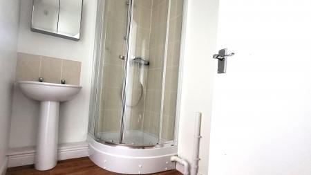 2 bedroom Flat to let in 7 Bridgeland Street, Bideford, EX39