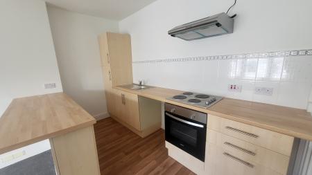 2 bedroom Flat to let in 7 Bridgeland Street, Bideford, EX39