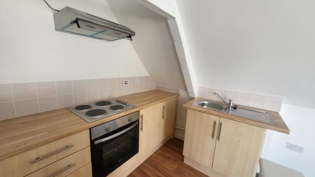 1 bedroom Flat to let in 7 Bridgeland Street, Bideford, EX39