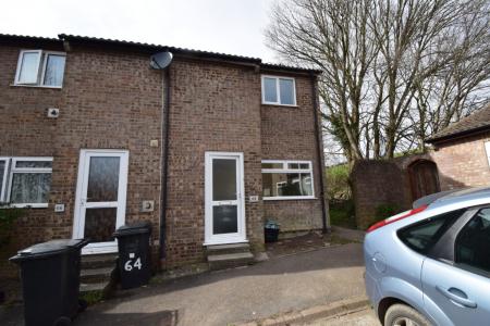2 bedroom Terraced House to let in Barton Road, Whiddon Valley, Barnstaple, EX32
