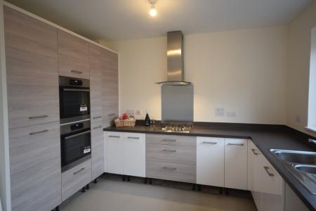 3 bedroom Detached house to let in Rooksbridge View, Glenwood Park, Barnstaple, EX31