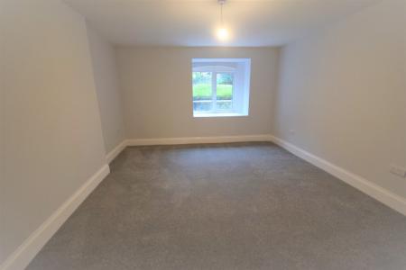 1 bedroom Flat to let in Newport Terrace, Newport Road, Newport, Barnstaple, EX32