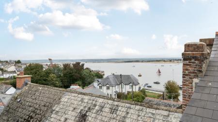 2 bedroom Terraced House to let in New Street, Appledore, EX39