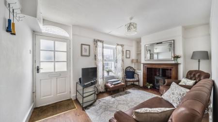 2 bedroom Terraced House to let in New Street, Appledore, EX39