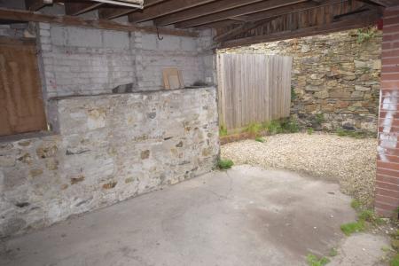 5 bedroom Terraced House to let in South Street, Newport, Barnstaple, EX32