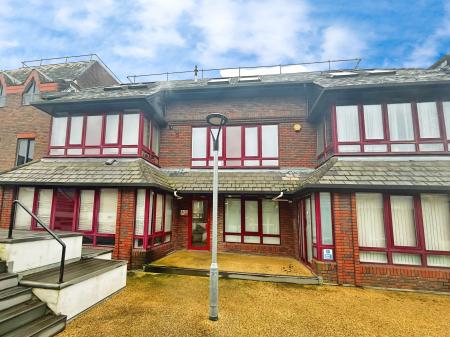 1 bedroom Flat for sale in 15-16 London Street, Town Centre, Basingstoke, RG21