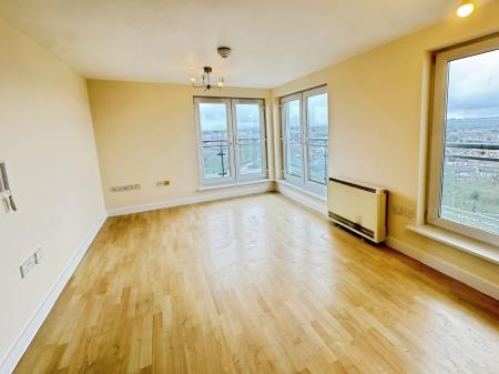 2 bedroom Flat to let in Winterthur Way, Victory Hill, Basingstoke, RG21