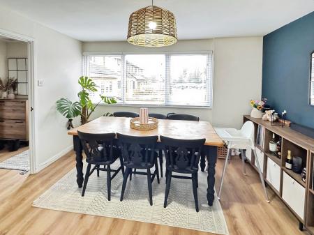 3 bedroom End of terrace house for sale in Western Way, South Ham, Basingstoke, RG22