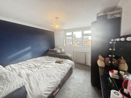 3 bedroom End of terrace house for sale in Baird Avenue, Basingstoke, RG22