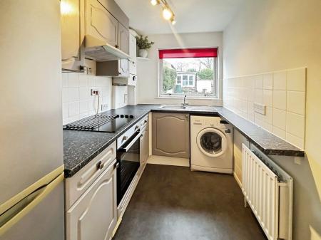 1 bedroom Flat to let in Ruskin Close, Black Dam, Basingstoke, RG21