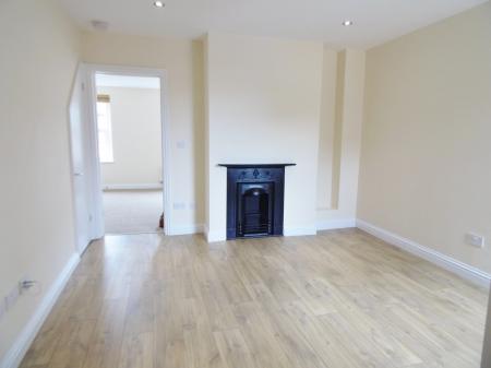 2 bedroom Flat to let in New Road, Basingstoke, RG21