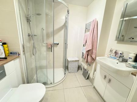 1 bedroom Flat for sale in Shortwood Copse Lane, Beggarwood, Basingstoke, RG23