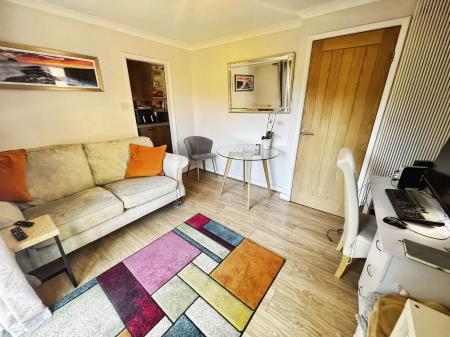 1 bedroom Semi-detached house for sale in Beecham Berry, Brighton Hill, Basingstoke, RG22