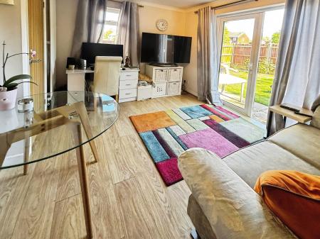 1 bedroom Semi-detached house for sale in Beecham Berry, Brighton Hill, Basingstoke, RG22