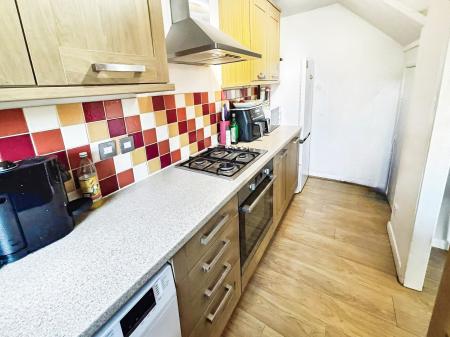 1 bedroom Semi-detached house for sale in Beecham Berry, Brighton Hill, Basingstoke, RG22