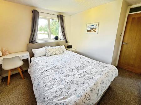1 bedroom Semi-detached house for sale in Beecham Berry, Brighton Hill, Basingstoke, RG22