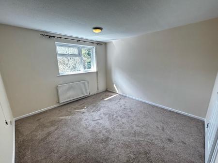 1 bedroom Flat to let in Glamis Close, Basingstoke, RG23