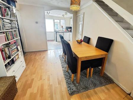 4 bedroom Terraced House for sale in Mendip Close, Buckskin, Basingstoke, RG22