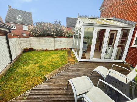 3 bedroom Detached house for sale in Taplin Close, Basingstoke, RG24