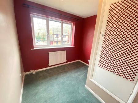 4 bedroom Detached house to let in Thumwood, Chineham, RG24