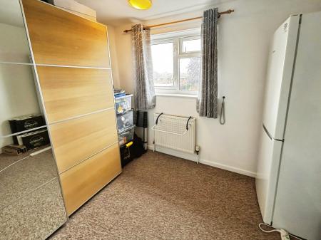 3 bedroom Terraced House for sale in Stag Hill, South Ham, Basingstoke, RG22