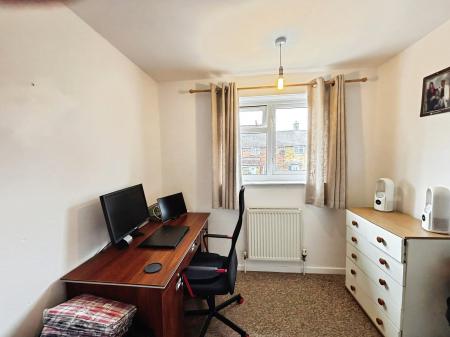 3 bedroom Terraced House for sale in Stag Hill, South Ham, Basingstoke, RG22