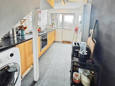 2 bedroom Terraced House for sale in Stag Hill, South Ham, Basingstoke, RG22