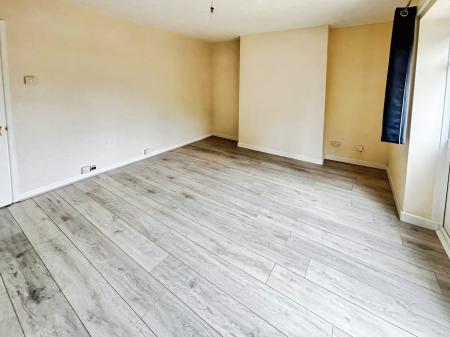 2 bedroom Maisonette to let in Penrith Road, Basingstoke, RG21