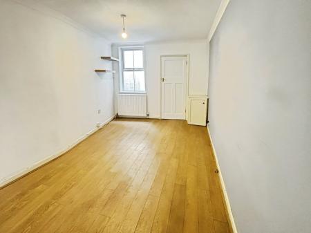2 bedroom Terraced House for sale in Flaxfield Road, Basingstoke, RG21
