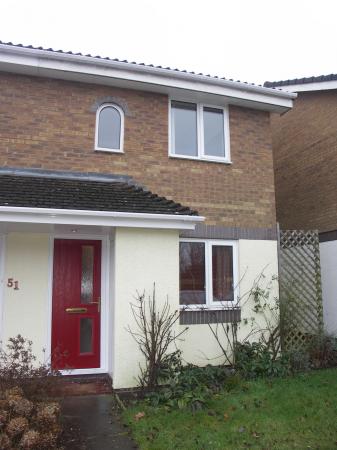 2 bedroom Semi-detached house to let in The Cornfields, Hatch Warren, Basingstoke, RG22