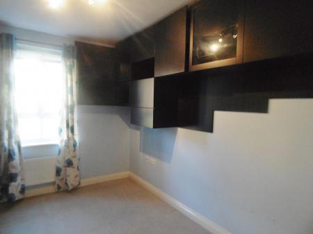 2 bedroom Flat to let in Sinclair Drive, Basingstoke, RG21