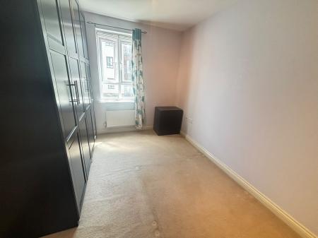 2 bedroom Flat to let in Sinclair Drive, Basingstoke, RG21