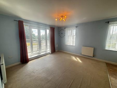 2 bedroom Flat to let in Sinclair Drive, Basingstoke, RG21