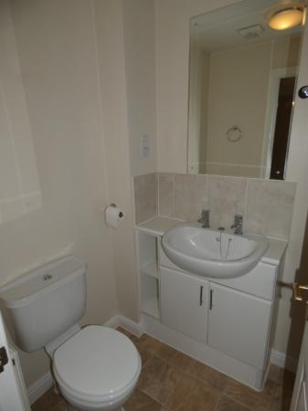 3 bedroom End of terrace house to let in Herriard Place, Basingstoke, RG22