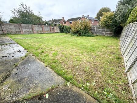 3 bedroom Bungalow to let in Kempshott Lane, Basingstoke, RG22