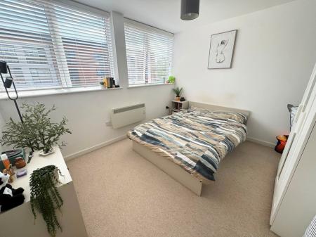 1 bedroom Flat for sale in Wella House, Basingstoke, RG22