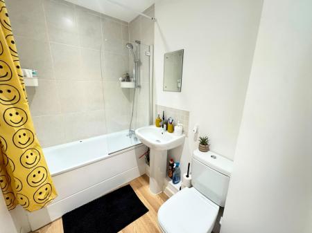 1 bedroom Flat for sale in Wella House, Basingstoke, RG22