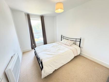 2 bedroom Flat to let in Alencon Link, Town Centre, Basingstoke, RG21