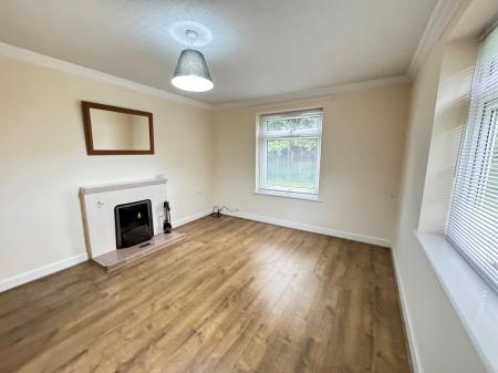 3 bedroom Detached house to let in Greatfield Farm House, Basingstoke, RG24